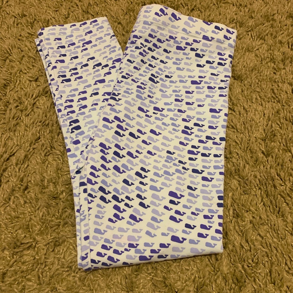 Vineyard Vines legging size small (7-8)